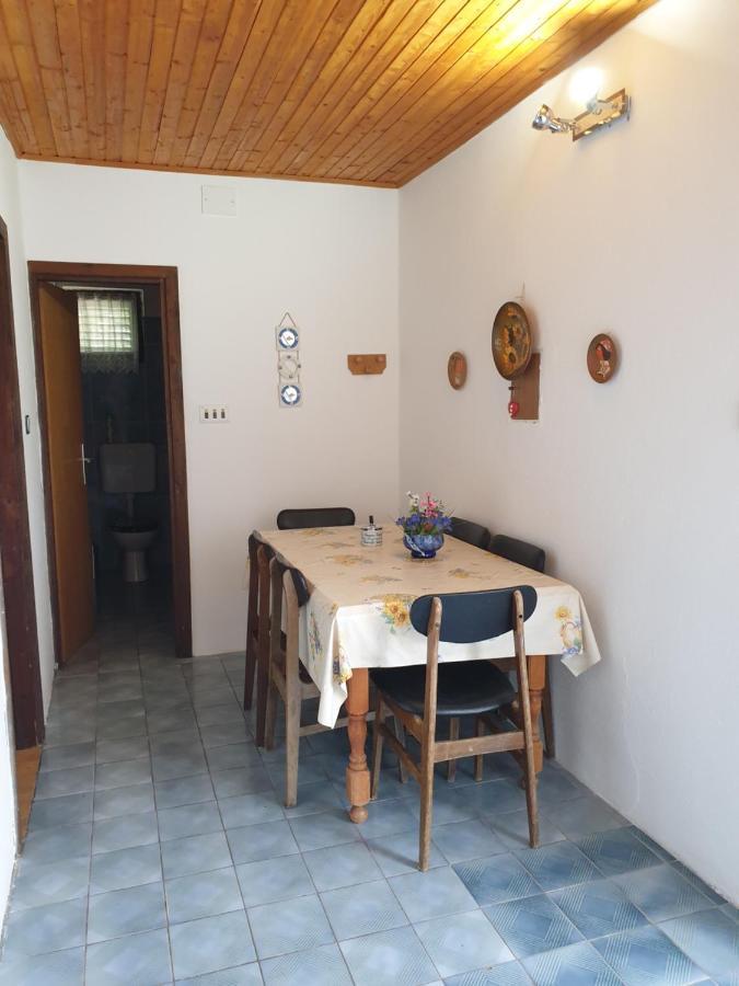 Apartmani Volaric Pag Паг Екстериор снимка